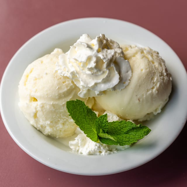 Housemade Vanilla Gelato (Gluten Free).